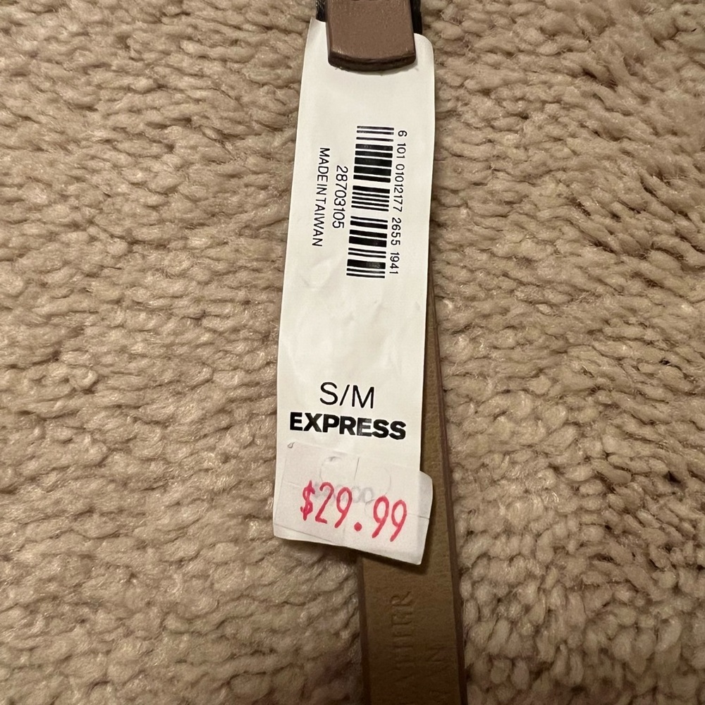 Express Chain Link Belt - Picture 4 of 6